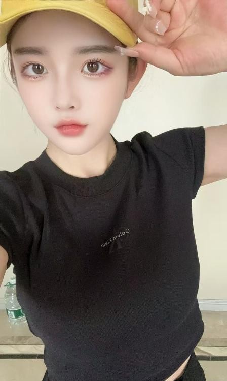 萧山巨乳萝莉