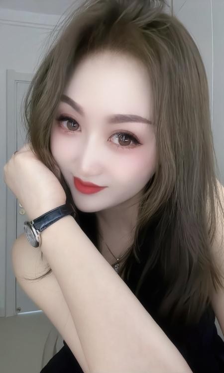 丰满的小嫂子