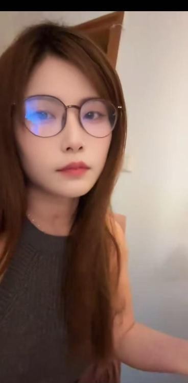秦淮晨晨