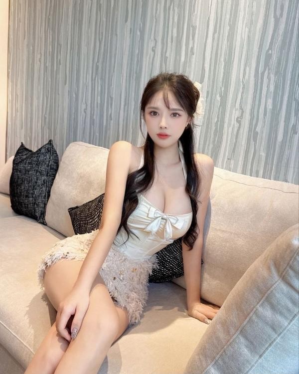园区模特小菲