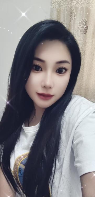 带刺的玫瑰