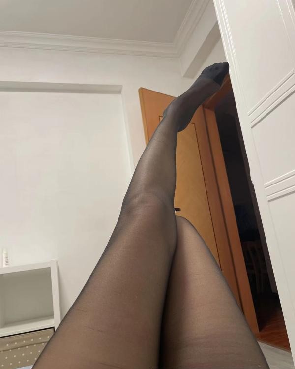 沙井苗条少妇