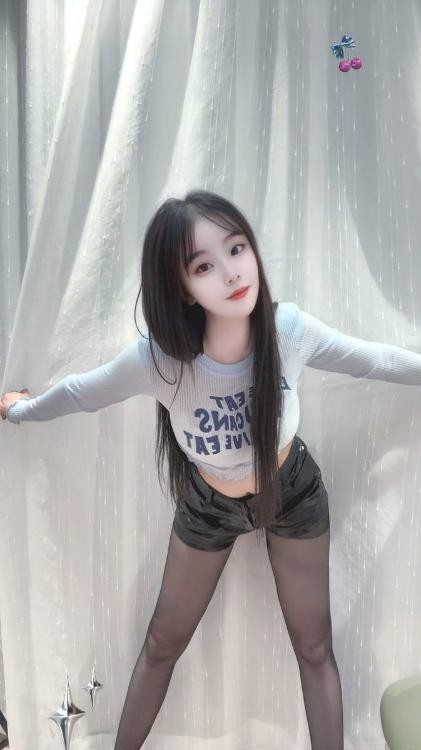 龙华性感菲菲