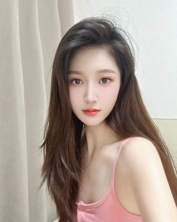 性感妩媚白嫩悠悠