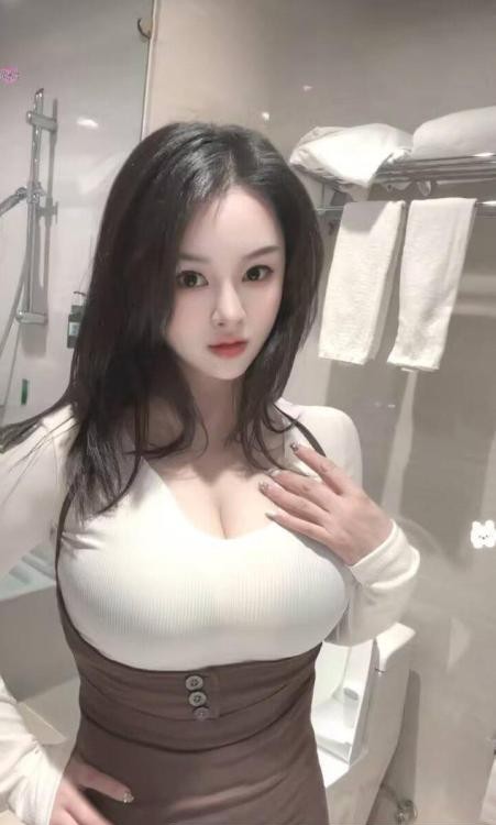 台东D杯大胸女