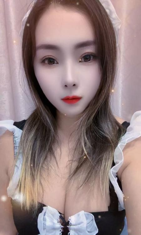 服务型浪人妻