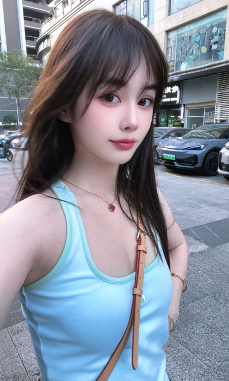 肤白粉嫩婷婷
