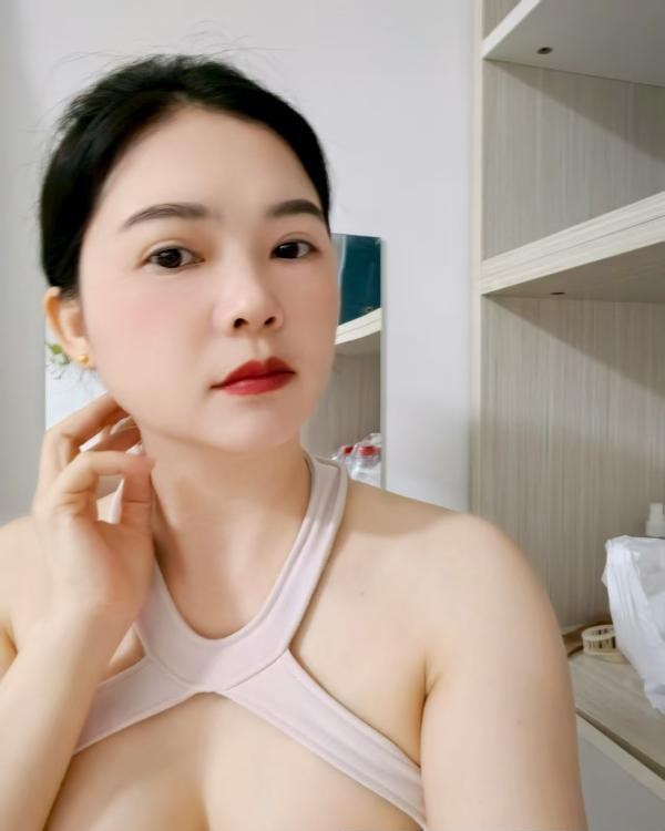 服务型熟女