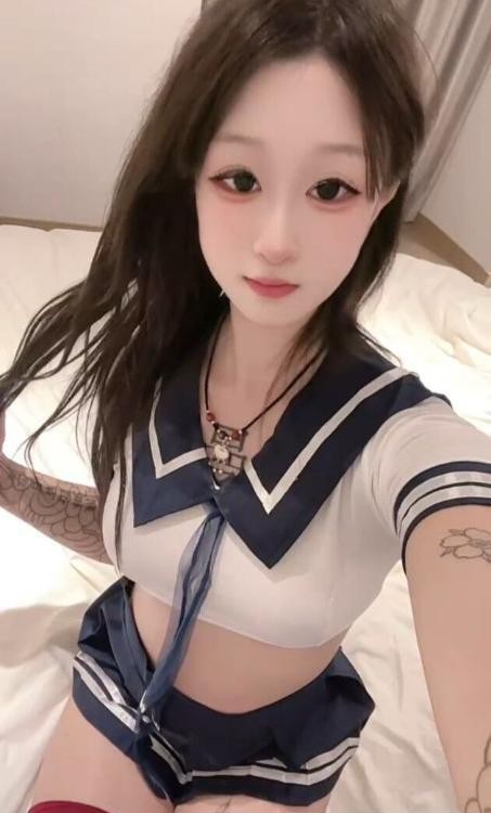 兼职曼曼