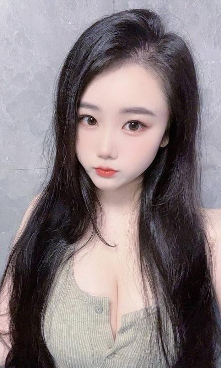 坂田甜妹琪琪