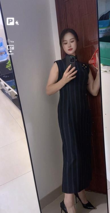 湖塘少妇心怡