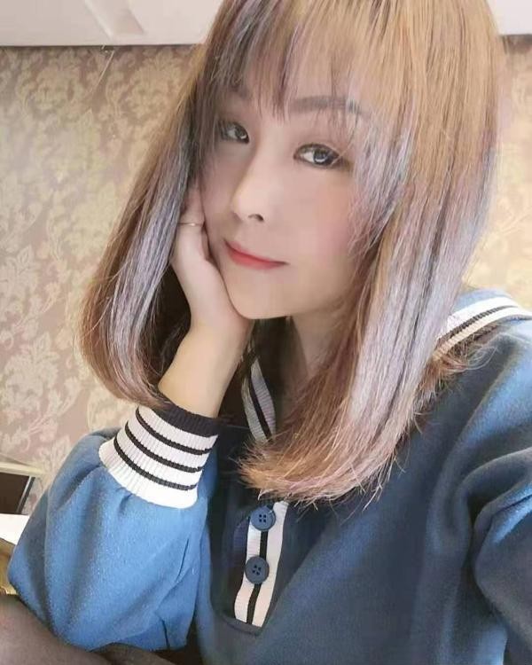 东站柳叶儿