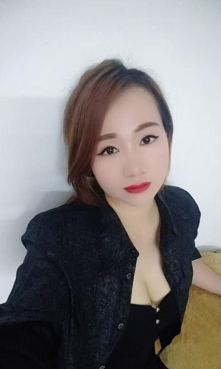 白云潮喷小黎