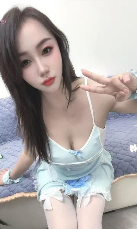性感黑丝萝莉
