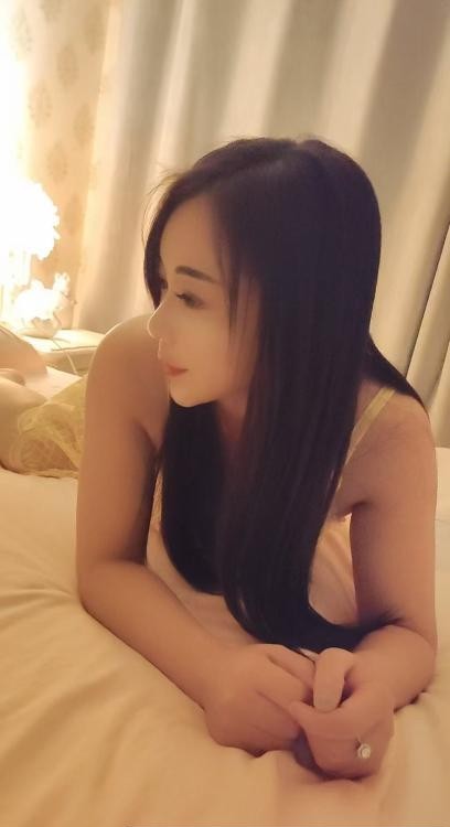 骚骚的少妇