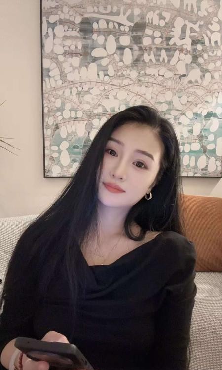 蜀山骨感美女