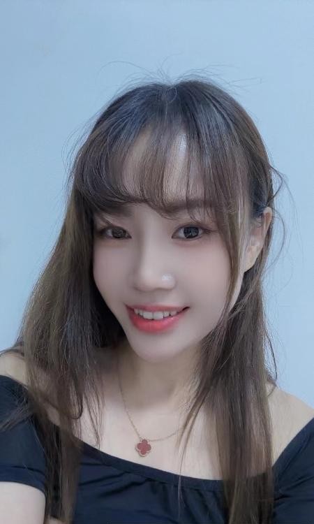乳神萌萌