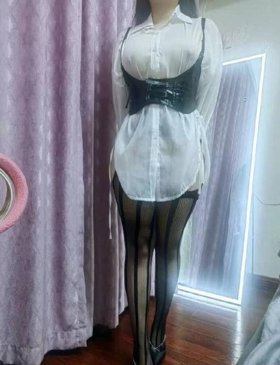 大胸幺妹