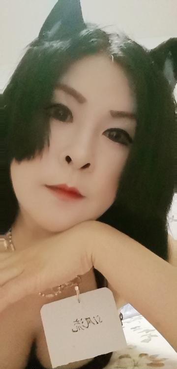 滨海魅力少妇