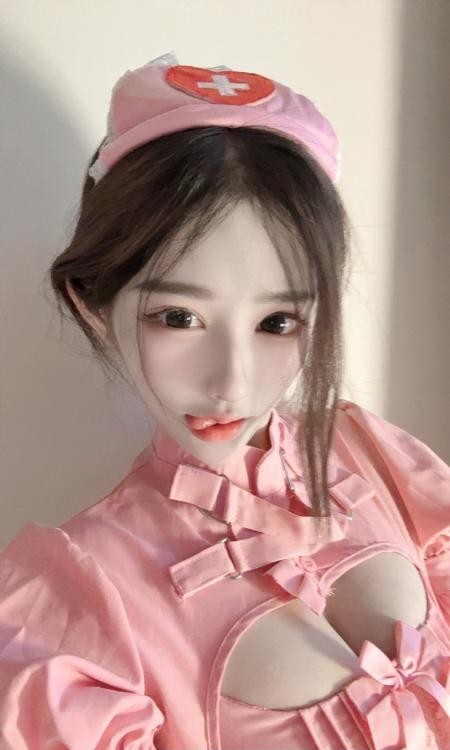 新吴护士兔子