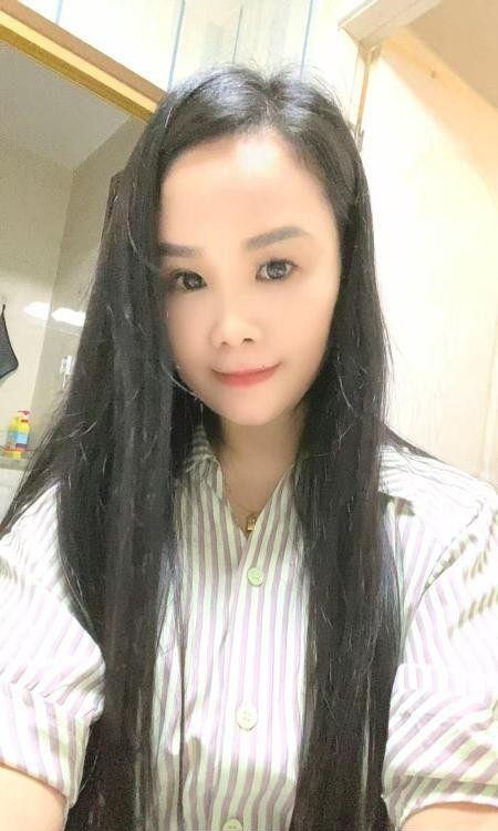 义乌贝村御姐