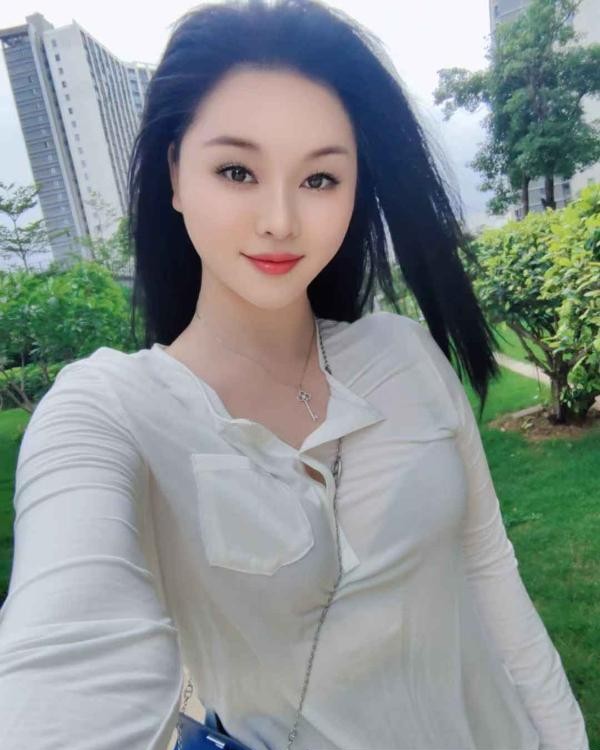 性欲很强Hannah