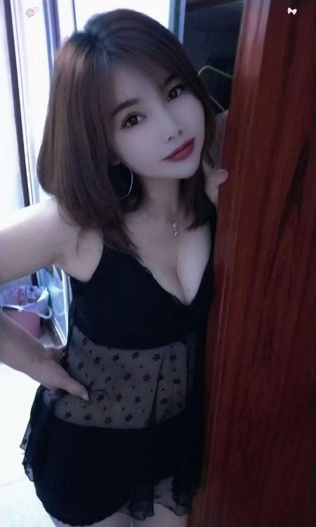 大胸泻火骚妇