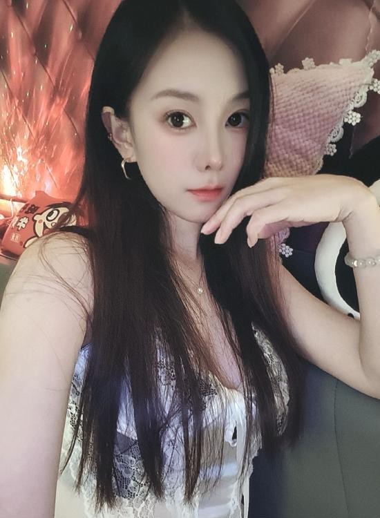 情趣诱惑吴迪