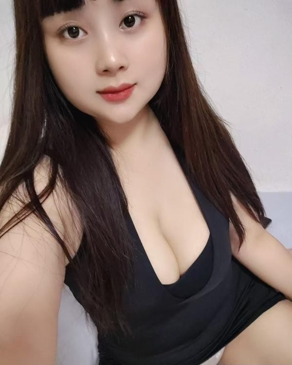 宝安巨乳允儿