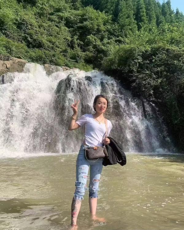 蜀山小柒