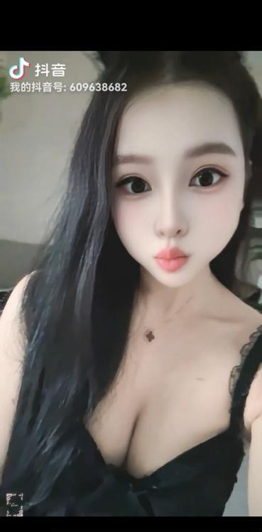 西乡大胸泡泡