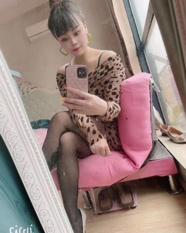 毒龙女王