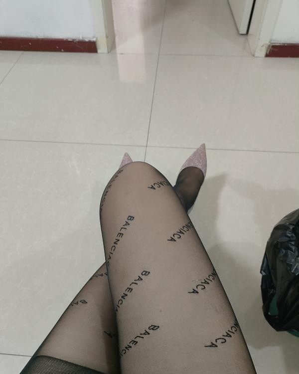小少妇