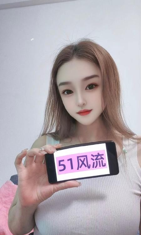 大奶丹妮