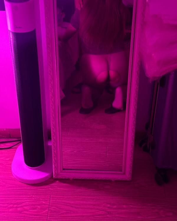 肥臀中坦熟女