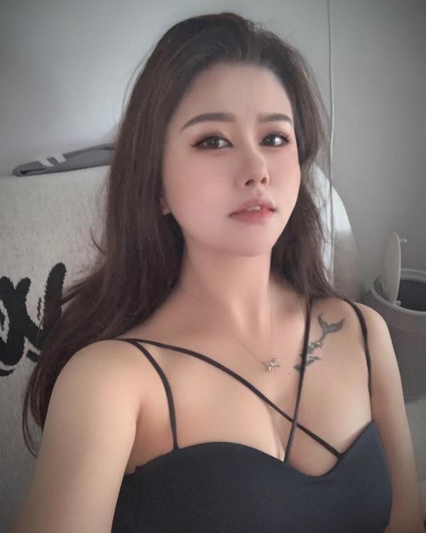 龙华D奶木子