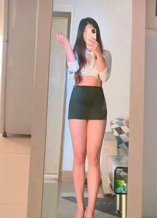 江边小鱼儿