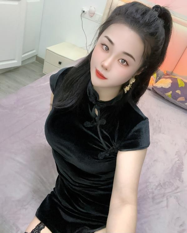 园区女友糖糖