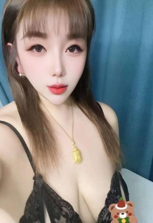 西青大胸妹