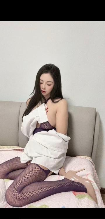 艳舞点点