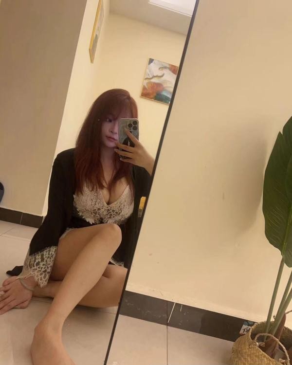 坂田巨乳雨萱