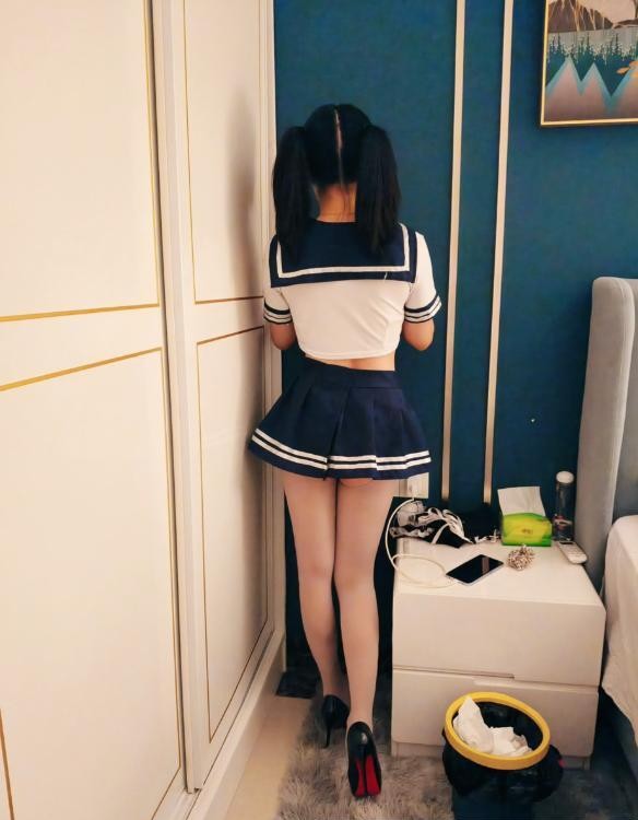 天河萝莉朵