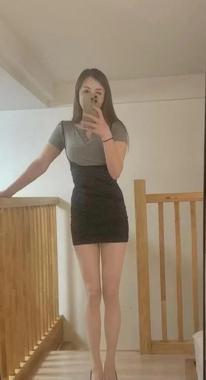 美腿嘉佳老师