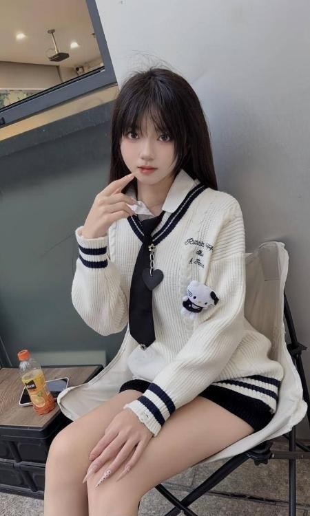 活力满满高挑颜值嫩妹