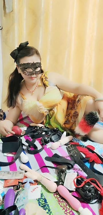 SM大胸少妇