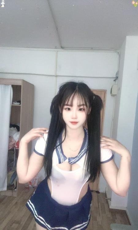 双马尾大胸婷婷