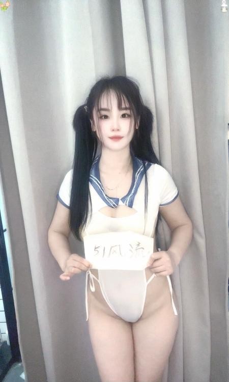 双马尾大胸婷婷