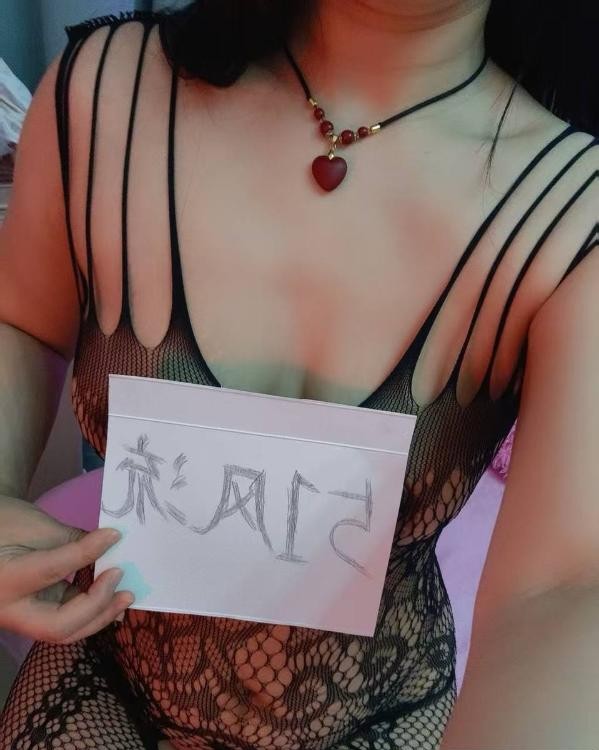 性价比服务系火辣骚妇