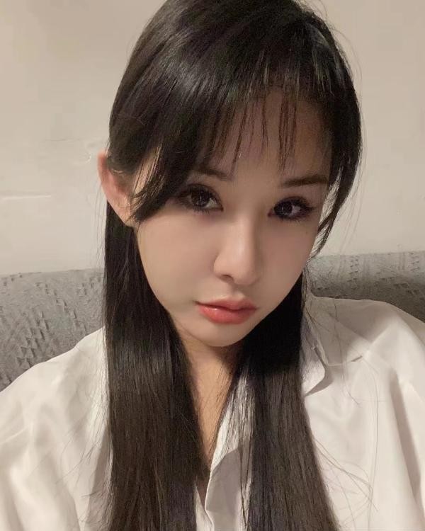 天河甜妹七七