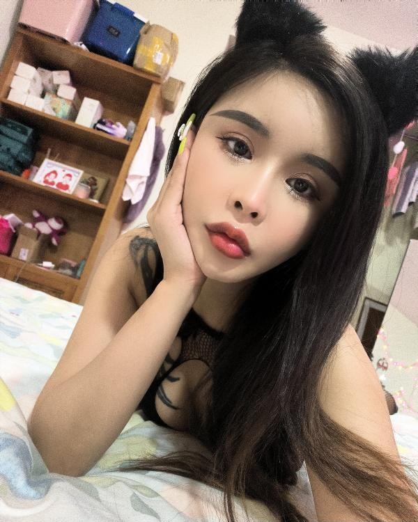 爱吃鸡吧的梓潼